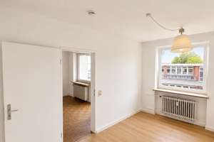 Helle 2-Zimmer Wohnung mit Balkon in Hamburg – Steilshooper Straße 328, 22309 Steilshoop, Hamburg – Vorschaubild 4