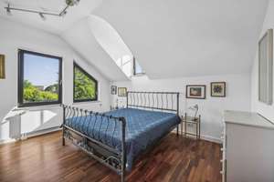 Exklusive Familienvilla in Weinsberg – mit Naturpool, PV-Anlage, und traumhafter Feldrandlage! – Die vollständige Adresse der Immobilie erhältst du vom Anbieter., 74189 Weinsberg – Vorschaubild 10