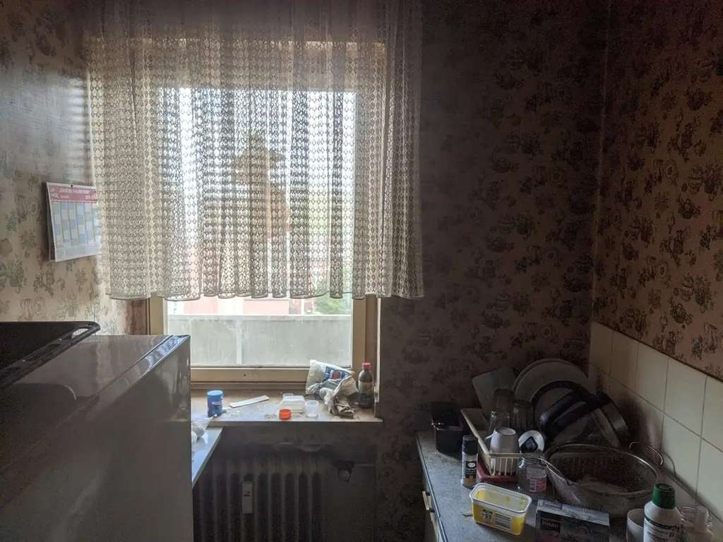 Immobilie in Duisburg - Festpreis! Vermietete Wohnung zum Verkauf in gefragter Lage – Bitte Beschreibung beachten! - Bild 2