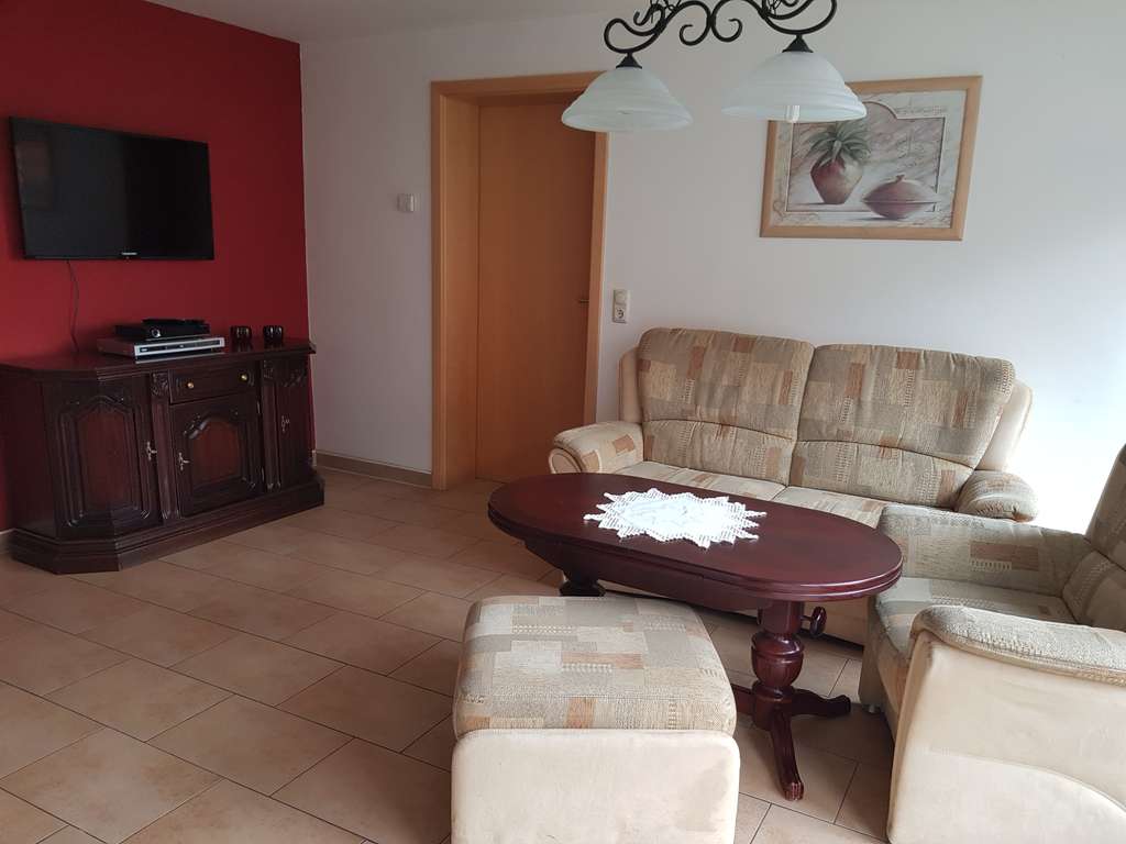 Immobilie in Alt Schwerin - Ferienhaus in Alt Schwerin (Eigentumsland)mit traumhaftem Seeblick am Plauer See - provisionsfrei  - Bild 4