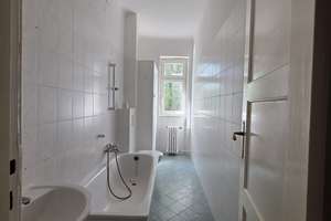 ***Provisions- und bezugsfrei*** ruhig gelegene 2,5 Zimmer Wohnung im Herzen Tempelhofs – Bosestraße 36, 12103 Tempelhof, Berlin – Vorschaubild 2