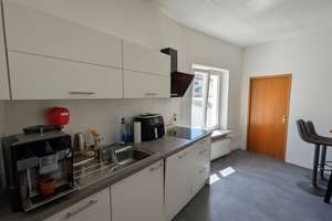 Große renovierte Maisonettewohnung  mit Einbauküche am Tivoli