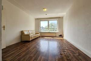 Leere Wohnung mit schönem Schnitt in Citylage – Sonnenstr. 36, 40227 Oberbilk, Düsseldorf – Vorschaubild 3