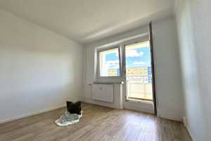 Ideal für jedes Alter: 2-Raum-Wohnung mit Aufzug und Dusche – Carl-Bobach-Straße 10, 9120 Chemnitz – Vorschaubild 5