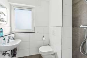 Modernes, kernsaniertes Reihenmittelhaus mit Garten und Garage in Remscheid – Die vollständige Adresse der Immobilie erhältst du vom Anbieter., 42859 Blumental, Remscheid – Vorschaubild 10