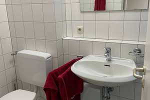 Alltagstaugliche 1-Zimmer-Wohnung Voll Möbliert in Aachen – Weidenweg 1, 52074 Vaalserquartier, Aachen – Vorschaubild 10