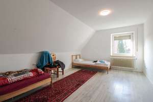 Top Zustand - Modernisiertes Zweifamilienhaus mit Außenwanddämmung,  Garten, Garage, Balkon, Keller – Die vollständige Adresse der Immobilie erhältst du vom Anbieter., 86698 Oberndorf am Lech – Vorschaubild 14