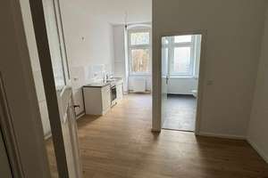 Schöne 1 Zi.-Altbau-Whg in Wedding!! Duschbad, Küche, Flur, Vinylboden!!!