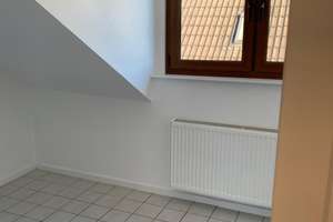 Für Gartenliebhaber, Einfamilienhaus in Ratingen (150 m², 3 Zi.) ab 15.07.2026 – Hülsenbergweg 58, 40885 Lintorf, Ratingen – Vorschaubild 12