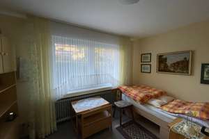 Doppelhaushälfte mit schönem Garten in bester Lage der Solinger-Südstadt. – Die vollständige Adresse der Immobilie erhältst du vom Anbieter., 42657 Solingen-Mitte, Solingen – Vorschaubild 12