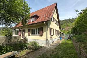 Burgblick - castle view - großzügiges Schwarzwaldhaus in Bad Liebenzell - huge Black Forest house... – Die vollständige Adresse der Immobilie erhältst du vom Anbieter., 75378 Bad Liebenzell – Vorschaubild 6