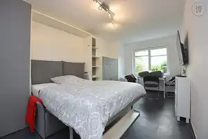 Toll möbliertes Apartment in zentraler Lage in Stuttgart Degerloch – Stuttgart – Vorschaubild 2