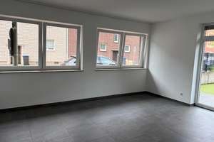 Moderne 4,5 Zimmer-Wohnung mit Garten-
und Terrassenfläche  in  47229 Duisburg – Die vollständige Adresse der Immobilie erhältst du vom Anbieter., 47229 Friemersheim, Duisburg – Vorschaubild 5
