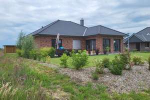Großzügiger Bungalow an der Elbe zu vermieten