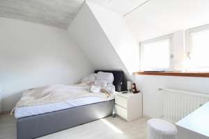 Großzügiges Wohnhaus mit bezugsfreiem Erdgeschoss und Bauplatzpotenzial – Die vollständige Adresse der Immobilie erhältst du vom Anbieter., 32839 Steinheim – Vorschaubild 13