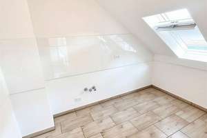Helle 2-Zimmerwohnung mit Dachterrasse und Stellpatz! – Die vollständige Adresse der Immobilie erhältst du vom Anbieter., 42659 Solingen-Mitte, Solingen – Vorschaubild 4