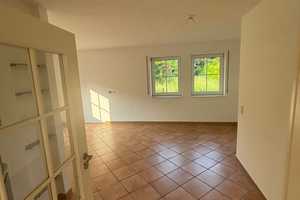 Schöne und gepflegte 3,5-Zimmer-Doppelhaushälfte mit gehobener Innenausstattung in Gelnhausen-Haitz – Main-Kinzig-Kreis – Vorschaubild 3