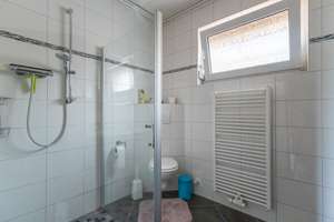 Großzügiges Wohnhaus in zentraler Lage von Moordorf – Die vollständige Adresse der Immobilie erhältst du vom Anbieter., 26624 Südbrookmerland – Vorschaubild 8