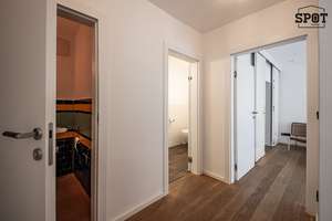 MÖBLIERT: Hochwertiges Einfamilienhaus mit Garten und Pool in München – Die vollständige Adresse der Immobilie erhältst du vom Anbieter., 80933 Lerchenau-Ost, München – Vorschaubild 16