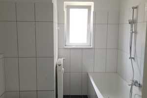Möbel reinstellen und einziehen – Holtener Straße 283, 47167 Duisburg – Vorschaubild 9