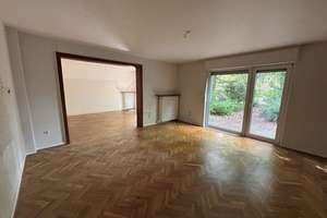 Zweifamilienhaus mit Doppelgarage – Die vollständige Adresse der Immobilie erhältst du vom Anbieter., 47800 Bockum, Krefeld – Vorschaubild 7