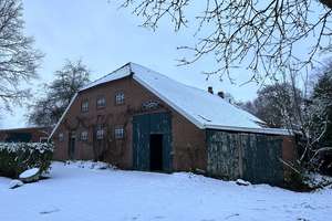 Großes Anwesen mit historischem Charme und Stallungen, ca. 6.700 m² – optional 4,7 ha Land – Die vollständige Adresse der Immobilie erhältst du vom Anbieter., 26817 Rhauderfehn – Vorschaubild 1