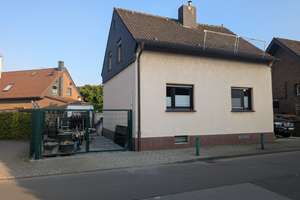 Wohnen mit Charakter: Einfamilienhaus in Mündelheim – Uerdinger Straße 149, 47259 Mündelheim, Duisburg – Vorschaubild 2