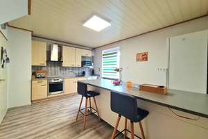 Modernisiertes Einfamilienhaus - neues Dach - PV-Anlage - 2 Garagen - Hof und Garten! – Die vollständige Adresse der Immobilie erhältst du vom Anbieter., 76848 Spirkelbach – Vorschaubild 8
