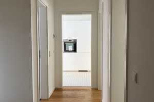 modernisierte 2-Zimmer-EG-Wohnung – Köln – Vorschaubild 1