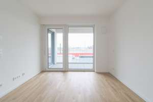 Sonnenlicht, Stil & offene Küche: Großzügige Etagenwohnung mit Loggia als private Oase – Heyestraße 215, 40625 Gerresheim, Düsseldorf – Vorschaubild 3