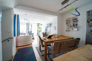 Charmantes Reihenmittelhaus in familienfreundlicher Wohngegend – Regensburg (Kreis) – Vorschaubild 3