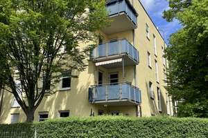 Schöne Wohnung mit 3 Zimmern und Balkon in Gruna / Striesen-Süd – Die vollständige Adresse der Immobilie erhältst du vom Anbieter., 1277 Gruna, Dresden – Vorschaubild 1