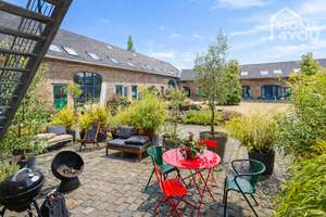 LOFT im luxuriös sanierten Gutshof, 144 qm, 2 SZ, Bad, WC, Einbauküche, Garten&Terrassen, Tiefgarage – Brühler Landstraße 549, 50997 Meschenich, Köln – Vorschaubild 10