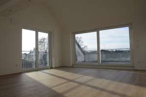 exclusive 4 Zimmer DG Wohnung  mit EBK  Dachterasse und Carport – Akazienstraße 24, 85049 West, Ingolstadt – Vorschaubild 2