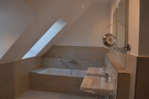 Waldperlach - große 4 Zimmer Penthouse-Wohnung mit direktem Lift in die Wohnung und Süd-West-Loggia – Rotkäppchenstr. 104, 81739 Waldperlach, München – Vorschaubild 10