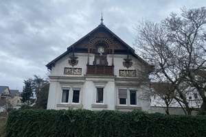 Historische Altbauvilla als Zweifamilienhaus mit vorbereitetem Sanierungskonzept – 60529 Schwanheim, Frankfurt am Main – Vorschaubild 2