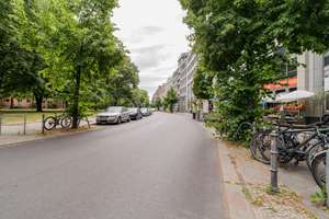 Temporary housing; fully furnished; modern and bright apartment in AAA location – Alte Jakobstr. 77A, 10179 Mitte (Ortsteil), Berlin – Vorschaubild 23