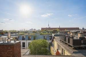 Lebenslanges Wohnrecht für die Verkäuferin, Eigentum mit langfristiger Perspektive, 2 Terrasse, Lift