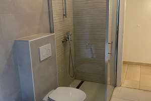 Hausetage mit fünf Zimmer, Pool und Garten in Mainz-Kastel – Die vollständige Adresse der Immobilie erhältst du vom Anbieter., 55252 Mainz-Kastel, Wiesbaden – Vorschaubild 24
