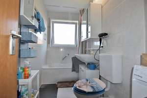 Im Herzen von Ludwigsfeld! 2-Zimmer-Wohnung mit überdachtem Balkon inklusive TG-Stellplatz! – Memminger Straße 174/1, 89231 Neu-Ulm – Vorschaubild 8