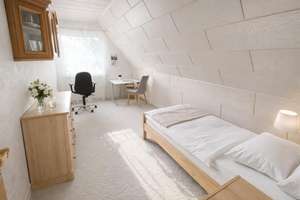 Property thumbnail 12