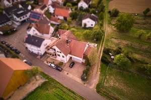 Mehrgenerationen-Familien aufgepasst.
Haus mit viel Platz für Handwerker. – Die vollständige Adresse der Immobilie erhältst du vom Anbieter., 71364 Winnenden – Vorschaubild 10