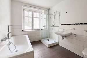 Freie Wohnung! Sanierung 2013, Balkon, Fußbodenheizung, Stellplatz – Die vollständige Adresse der Immobilie erhältst du vom Anbieter., 4249 Großzschocher, Leipzig – Vorschaubild 7