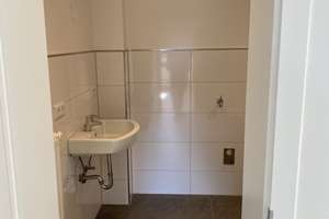 Attraktive Erdgeschoss 2,5-Zimmer-Wohnung mit Terrasse in Oberhausen Schmachtendorf – Schmachtendorfer Str. 54, 46147 Holten, Oberhausen – Vorschaubild 6