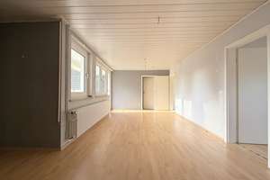Lieber 3- statt 2-Zimmer: unvermietete 3-Zimmerwohnung mit Einbauküche, Duschbad und Balkonterrasse – Die vollständige Adresse der Immobilie erhältst du vom Anbieter., 53179 Rüngsdorf, Bonn – Vorschaubild 3