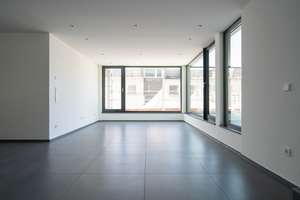 Exklusive 4,5-Zimmer-Wohnung mit Panoramaterrasse & Südterrasse – einzigartig in Stuttgart – Die vollständige Adresse der Immobilie erhältst du vom Anbieter., 70597 Degerloch (Ortsteil), Stuttgart – Vorschaubild 2