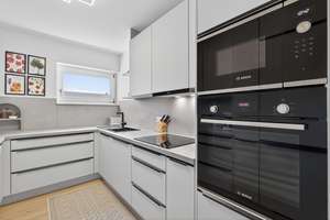 Einziehen und wohlfühlen: Stilvoll sanierte 4-Zimmer-Wohnung mit Loggia – Die vollständige Adresse der Immobilie erhältst du vom Anbieter., 76187 Knielingen, Karlsruhe – Vorschaubild 7