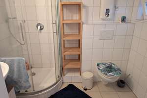 Vollmöblierte, zentrale 2,5- Zimmer Wohnung mit großer Dachterasse  – Die vollständige Adresse der Immobilie erhältst du vom Anbieter., 53113 Gronau, Bonn – Vorschaubild 15