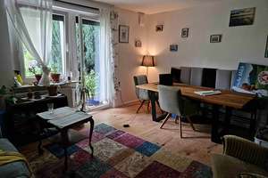 Schöne, helle und ruhige 3 Zi. Wohnung in Heilbronn-Sontheim, EBK, EG mit Gartenzugang