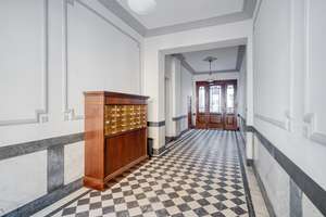 Helle und groß geschnittene 1-Zimmer-Wohnung (vermietet) – Holsteinische Str. 55, 10717 Wilmersdorf, Berlin – Vorschaubild 3